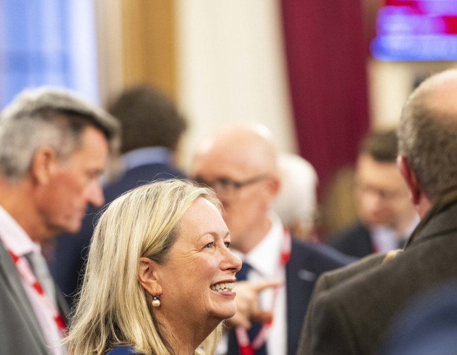 HOL Launch Image 27 Selina White