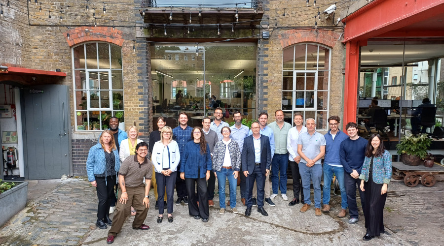 Group photo (2)