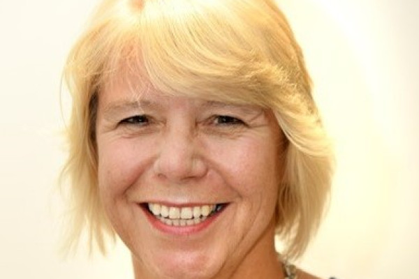 Anna Urbanowicz North Star Cropped